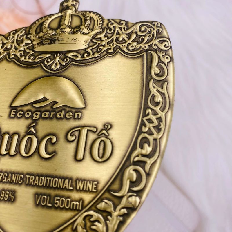 gold foil wine labels